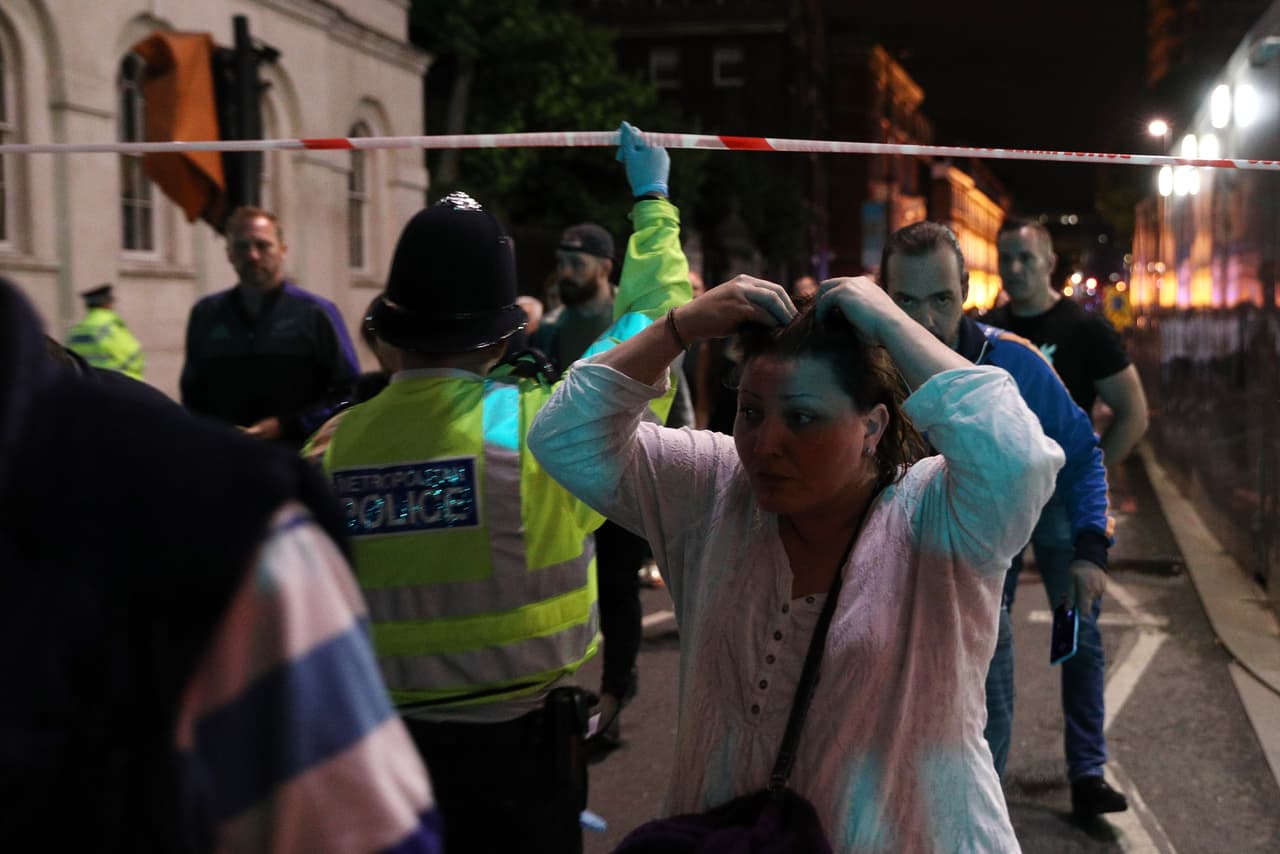 La policía de Londres evacua la zona del incidente.