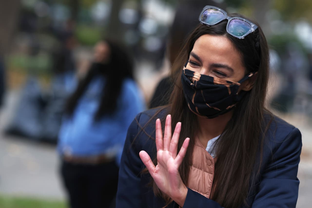 AOC: “No se ha puesto el esfuerzo necesario para atraer a la comunidad latina"