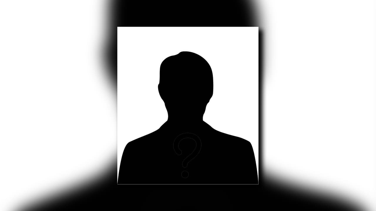 Sean Maxwell, acusado de colaborar con la fuga de los acusados. Según los documentos, él fue quien llamó para hacer una reserva por cuatro días en el Hotel Residence Inn en el condado de Cobb, la reservación se hizo del 20 al 24 de abril con el propósito de resguardar a Megan y otros implicados antes de huir a México. Maxwell transportó a Juan Ayala Rodríguez a México.
