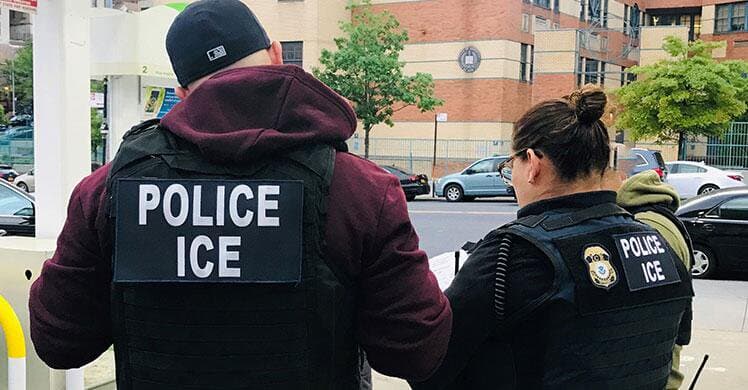 ICE en Puerto Rico: autoridades migratorias realizan un operativo en el barrio dominicano de San Juan