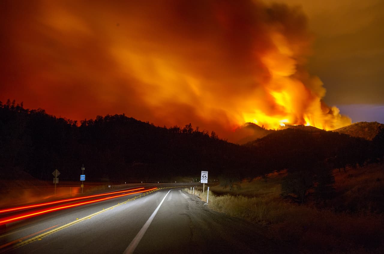 Ya son al menos 46 mil acres los que han quedado consumidos por las llamas, principalmente de los condados de Lake, Yolo y Colusa, dijo el portavoz del Cal Fire, Daniel Berland, publicó CNN.