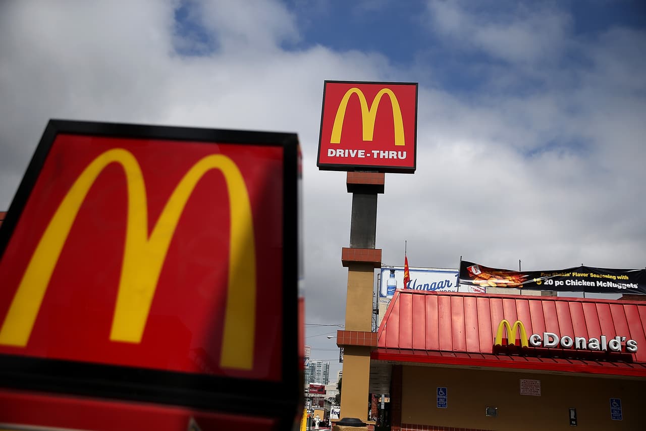 Desaparecen todos los McDonald's a lo largo de la autopista estatal NY Thruway