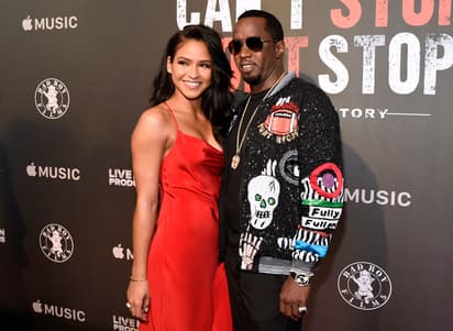 <h2 class="cms-H2-H2">Denuncias antes del juicio</h2>
<br>
<br>En 2023, la cantante de R&B Cassie 
<b>demandó a Sean 'Diddy' Combs por abuso sexual</b> y 
<b>violencia sostenida</b> durante años.
<br>
<br>Un día después de interponer la demanda, él negó las acusaciones por medio de su abogado.
<br>
<br>Poco tiempo después, otras dos mujeres presentaron demandas por abuso sexual y más adelante comenzaron a surgir 
<b><a href="https://www.univision.com/shows/noticiero-univision/diddy-combs-enfrenta-nuevas-demandas-tres-hombres-lo-acusan-de-drogarlos-y-abusarlos-sexualmente-video" target="_blank">decenas de denuncias por agresión sexual y otros ataques, tanto de hombres como de mujeres</a>. </b>Sus abogados han desestimado todas las acusaciones, calificándolas de
<b> “falsas”.</b>