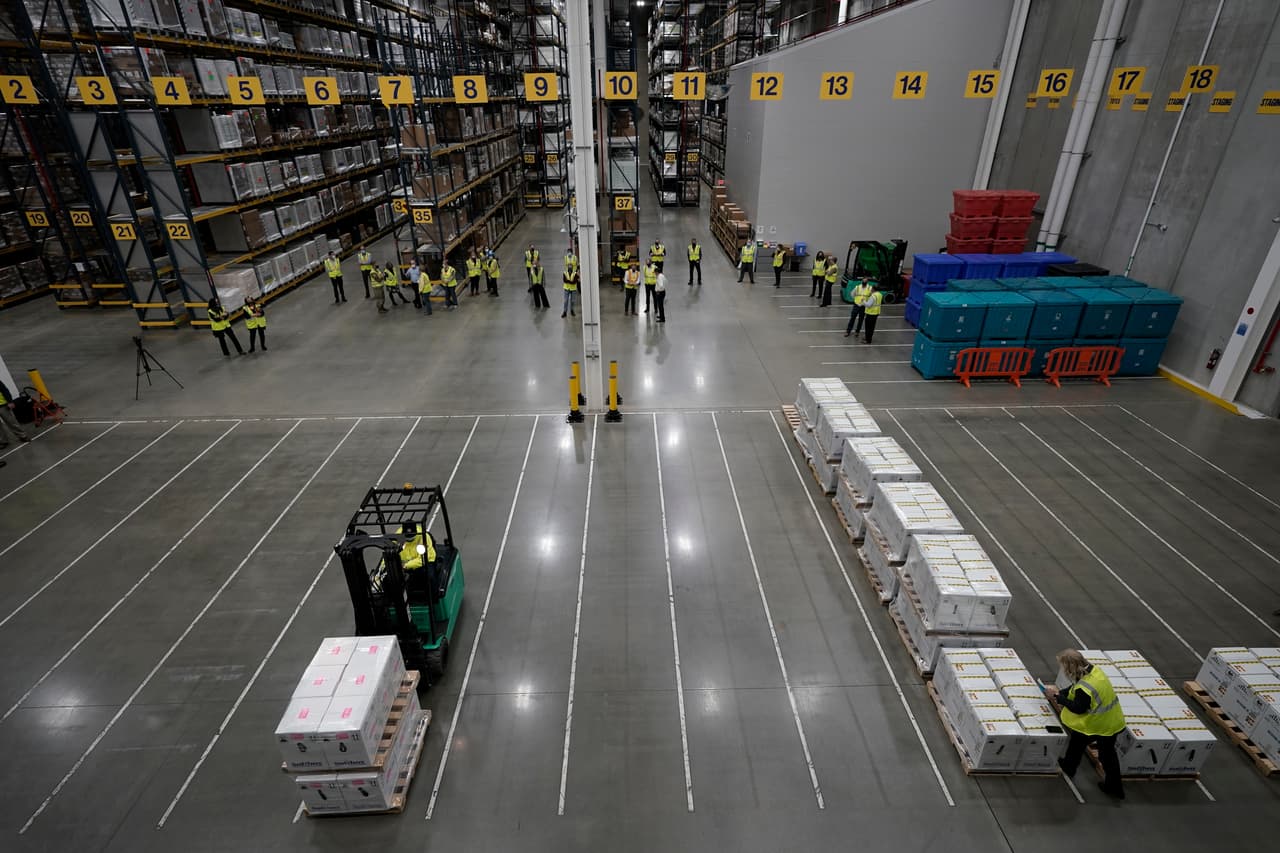Aquí podemos observar una vista ampliada de las instalaciones de la compañía en Michigan y cómo se disponen las cargas para ser depositadas en los camiones.