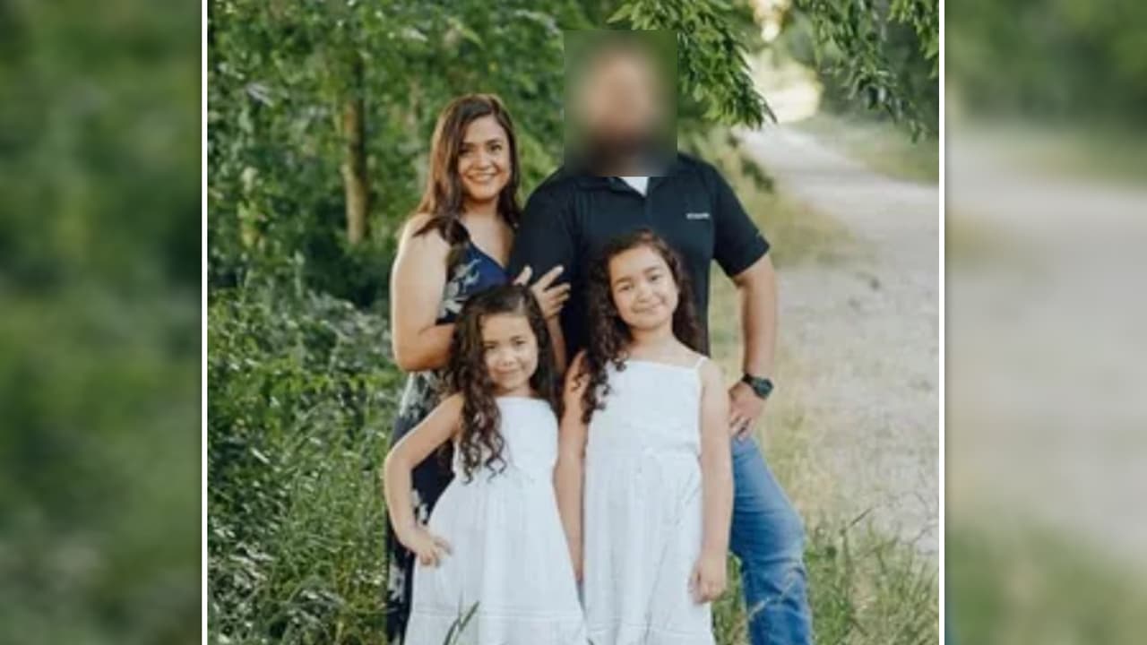 Voceros del Distrito Escolar Independiente de Wylie confirmaron que dos de sus estudiantes Daniela y Sofía Mendoza murieron en el 
<a href="https://www.univision.com/local/dallas-kuvn/allen-premium-outlets-tiroteo-policia-movilizacion" target="_blank">ataque armado </a>e n la ciudad de Allen. Mientras que 
<b>su mamá está hospitalizada y en estado crítico.</b>