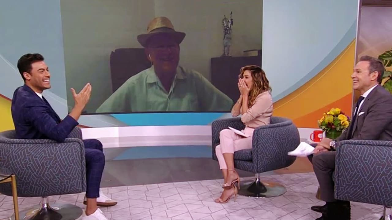 Otro de los momentos especiales fue cuando lo sorprendimos con una videollamada de Willy Gutiérrez, el maestro de música con el que tomó clases de canto en La Academia. Juntos revivieron esa etapa que sin duda le cambió la vida.