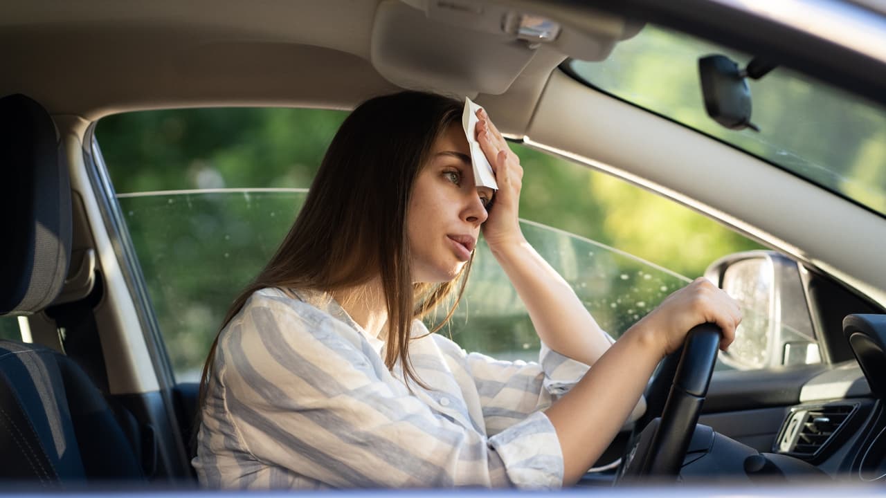 Ola de calor en Los Ángeles; ¿cuáles son los peligros de los automóviles con las altas temperaturas?
