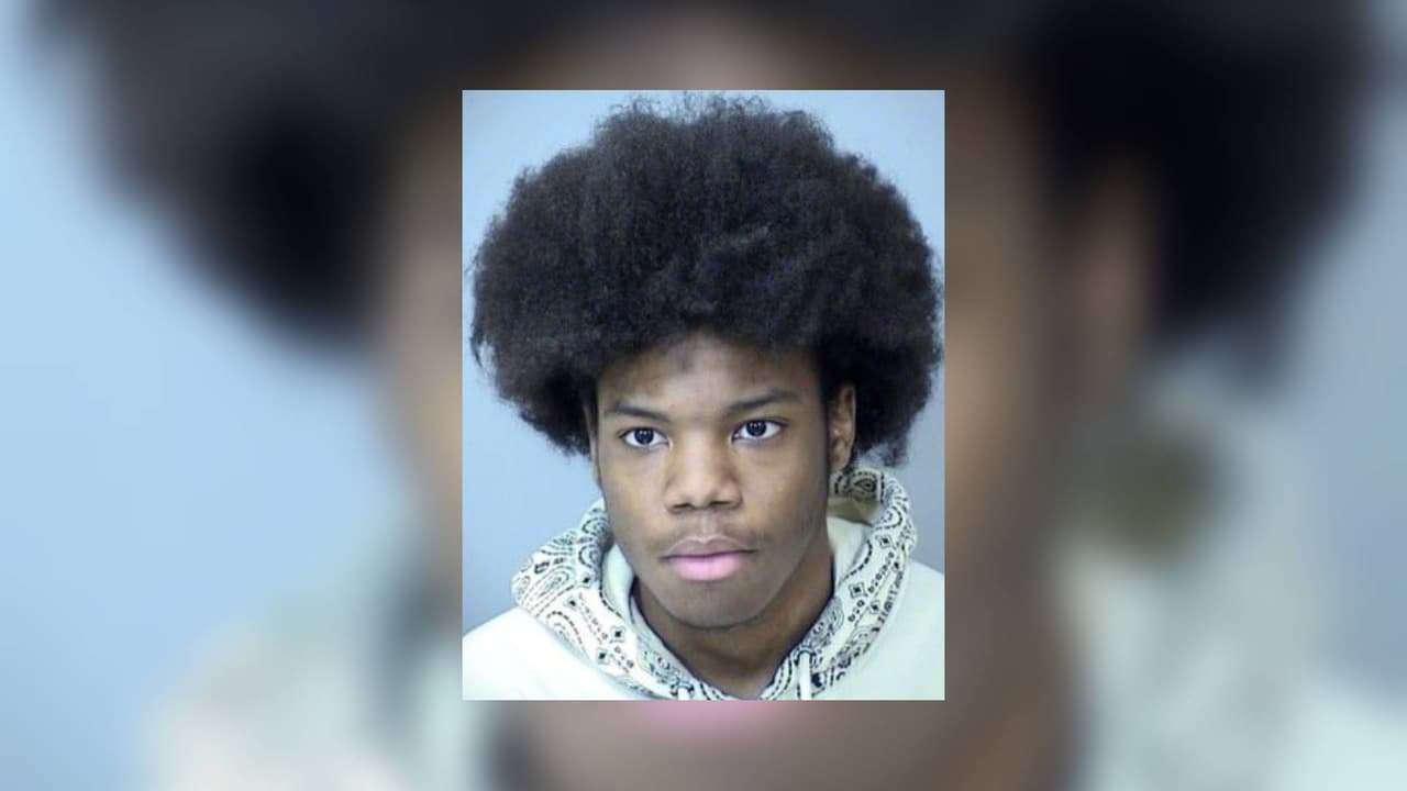 Detienen en Gilbert a joven acusado de golpear y robar a un adolescente