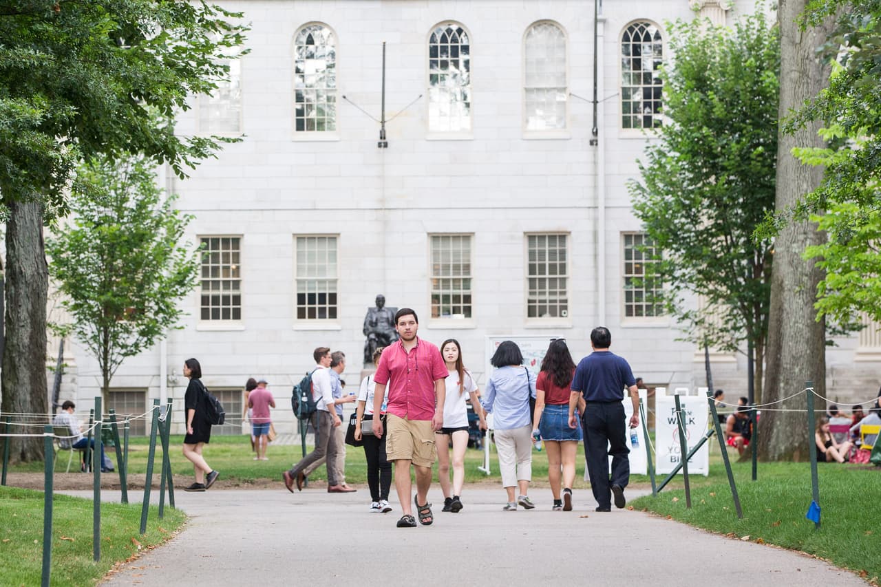 La escolaridad entre los inmigrantes en EEUU aumentan a niveles nunca vistos