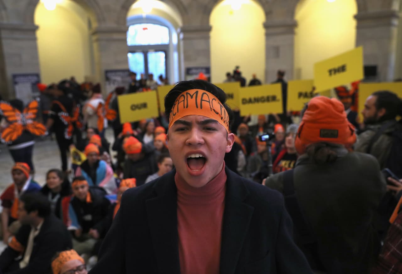 Este es el frágil compromiso pactado entre senadores republicanos y demócratas para legislar sobre los dreamers