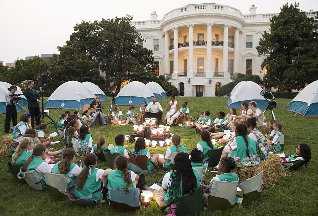 Grupo femenino de scouts de Canadá no viajará más a EEUU tras el veto migratorio de Trump