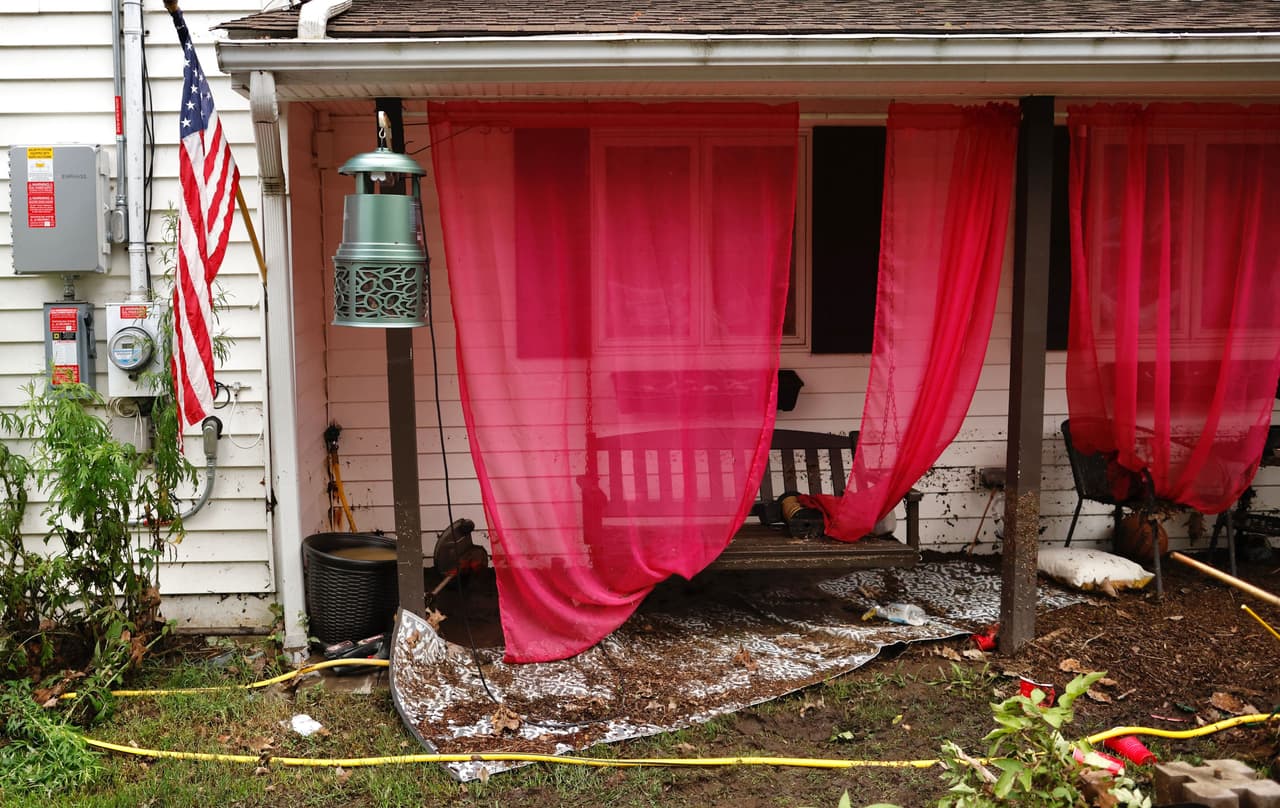 Varias casas resultaron dañas en los condados de Orange, Ontario y Rockland.