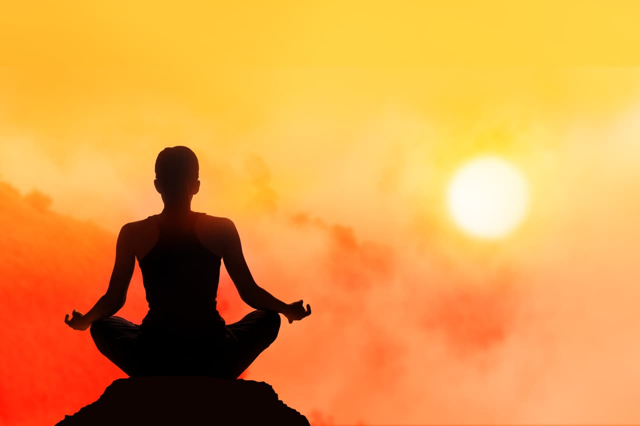 Cuando vamos alimentando positivamente nuestro Ser interno el aura que proyectamos es un aura vibrante y creativa que actúa como un verdadero imán...