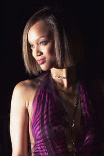 La modelo Tyra Banks y el fotógrafo noruego Erik Asla empezaron a salir en 2013. Ya en 2017 y tan solo unos meses después de convertirse en padres de York, ella dio por finalizada su relación con el fotógrafo.