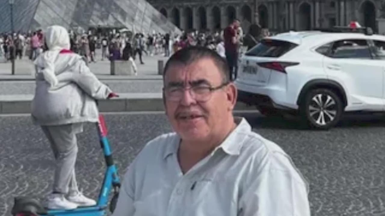 Finalmente, 
<a href="https://www.univision.com/local/chicago-wgbo/confirman-muerte-eduardo-uvaldo-tiroteo-4-de-julio-highland-park" target="_blank">el señor Uvaldo murió el 6 de julio</a>, con lo que se convirtió en la séptima víctima mortal del tiroteo.