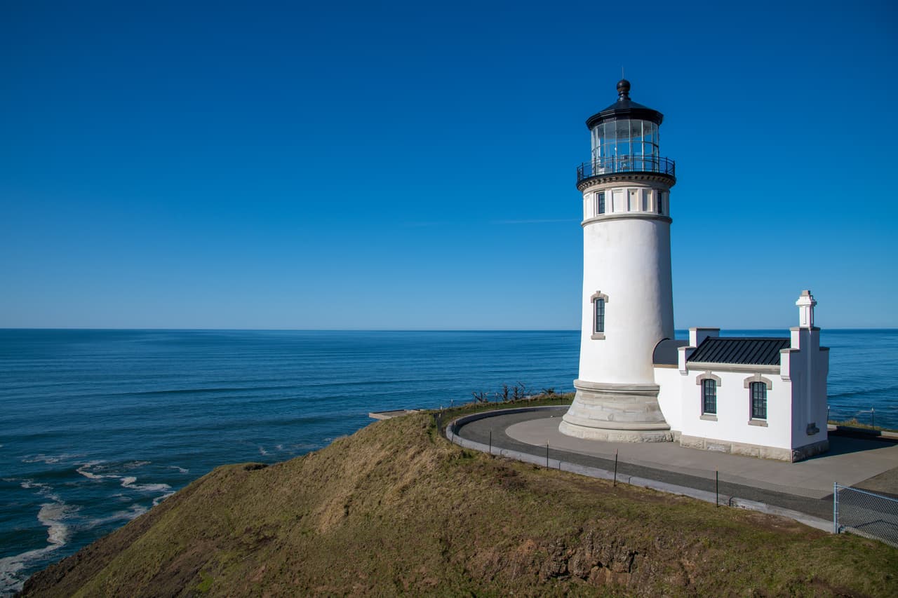 <b>En Washington | el lugar más pobre es Long Beach</b>
<br>
<br>🔘 
<b>Ingreso medio de Long Beach:</b> $30,266
<br>🔘 
<b>Ingreso medio de Washington:</b> $73,775
<br>🔘 
<b>Adultos con educación universitaria: </b>14.0%
<br>🔘 
<b>Población que vive en la pobreza: </b>30.6%
<br>🔘 
<b>Valor promedio de la propiedad:</b> $200,800