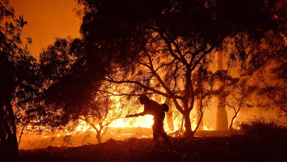 El peligro en EEUU por el denso humo de los incendios en Canadá que avanza hacia una docena de estados
