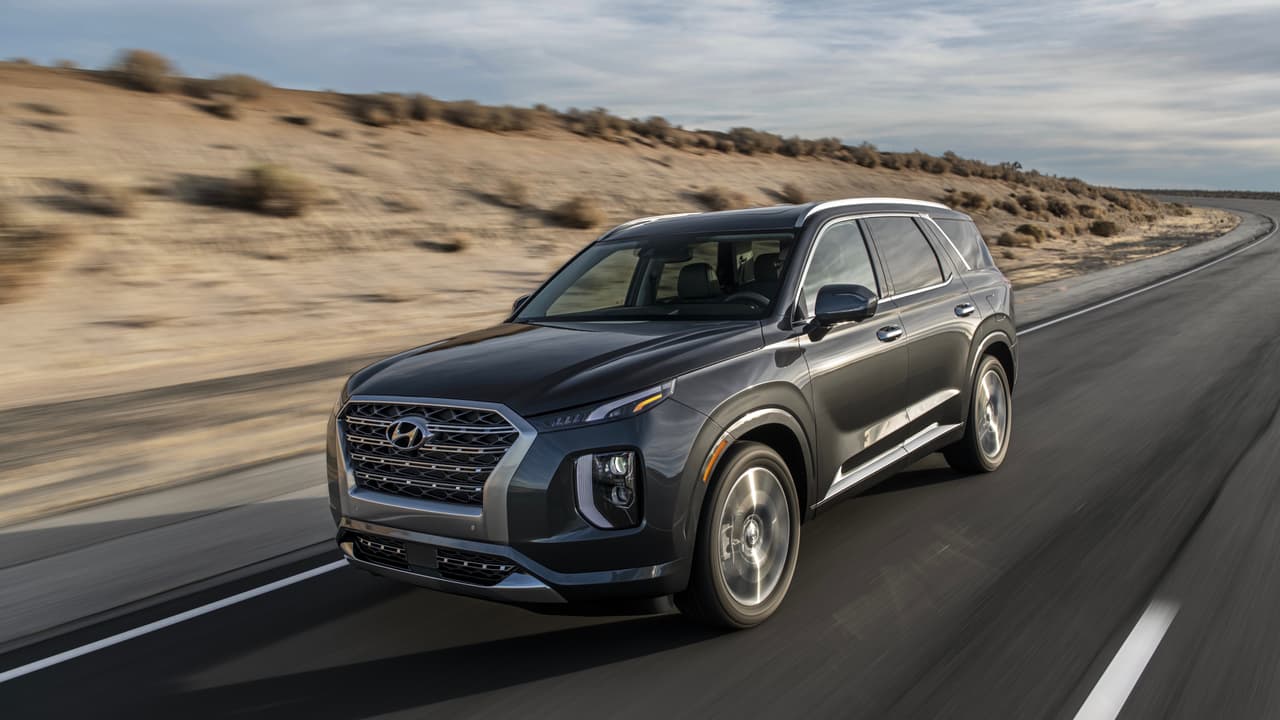 <h3 class="cms-h3-H3">Hyundai</h3>
<br>La pujante marca de Corea del Sur, fue la más buscada en 
<b>Nicaragua</b>, Costa Rica, Panamá, Perú, Paraguay, Chile, Angola, Irlanda, República Checa, Eslovaquia, Bhutan y 
<b>Rusia</b>.