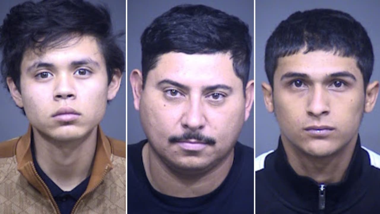 Las personas arrestadas son Alex Ruiz, de 20 años; Jesús Rojas-Romero, de 36 años; Alex Ruiz, de 20 años; y Christian Valles Castro, de 22 años.