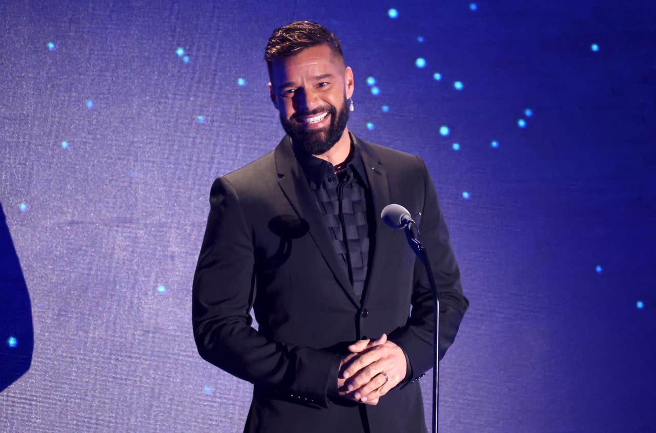 El duro artículo de Lin-Manuel Miranda, Ricky Martin y Rita Moreno que recuerda las ofensas de Trump a Puerto Rico y el peso de los boricuas en EEUU