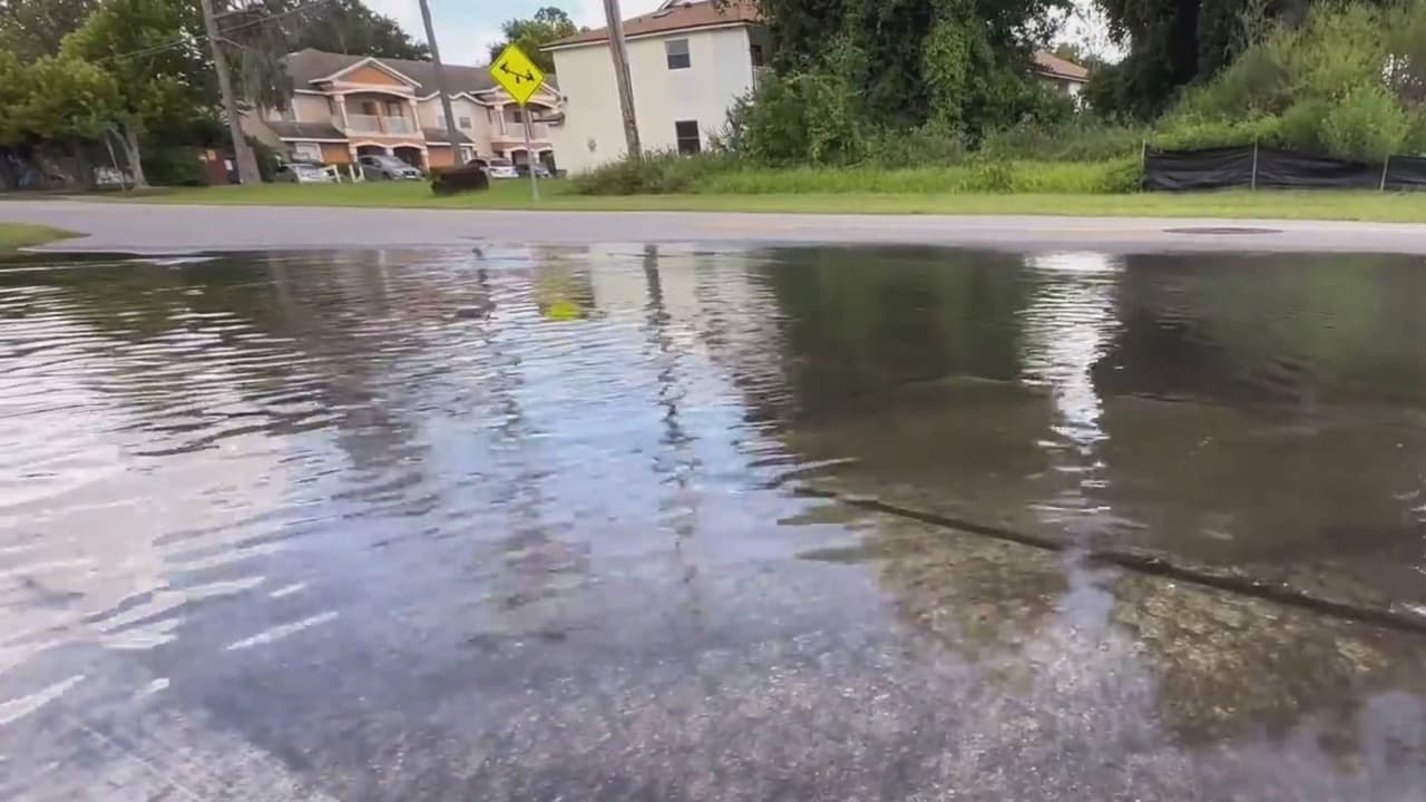 Así se prepara la comunidad de Buenaventura Lakes ante la posible llegada de un ciclón tropical