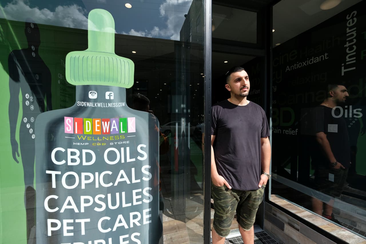 Qué es el aceite de CBD y por qué estados como Texas o California están presionando para legalizarlo 