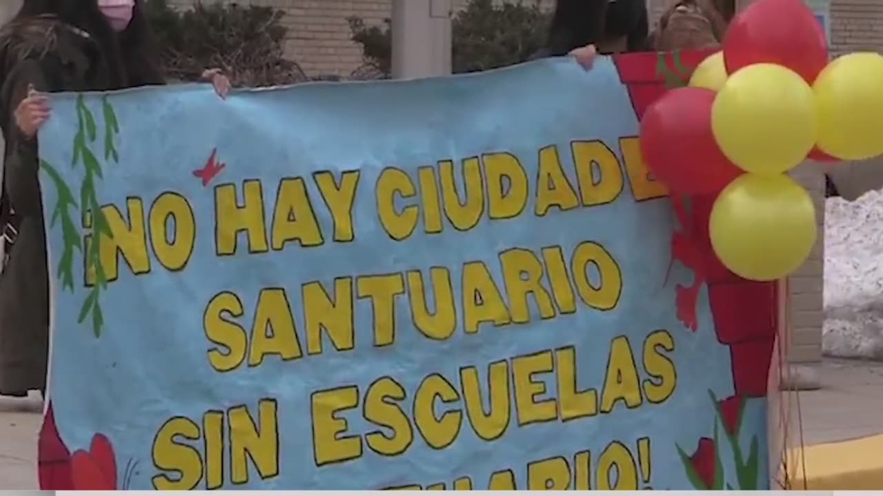 La organización entiende que si realmente está comprometida con la recuperación y el bienestar de la comunidad, es crucial que profundice en los recursos de salud mental para sus estudiantes, para que su futuro sea de prosperidad, no sólo de supervivencia.
<br>