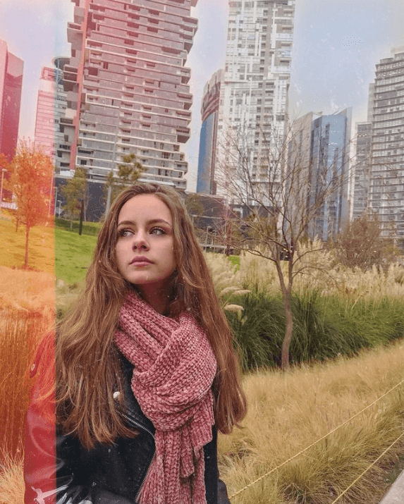 Guaita es nueva en los melodramas, participó en 'Mi marido tiene familia' y 'Soltero con hijas'. Además, tiene intenciones de iniciar una carrera musical a la par de su trabajo en televisión.