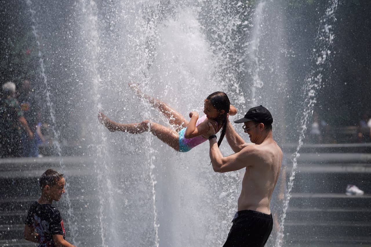 <b>Liz Carpenter Splash Pad </b>
<br>Teléfono: 512-974-9330
<br>Dirección: 200 Dawson Rd