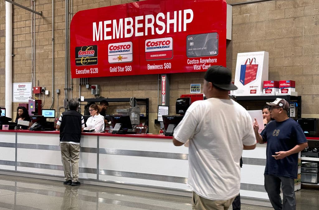 A los clientes que tienen 
<b>la membresía ejecutiva</b>, renovarla les costará 10 dólares más al año. En total, 
<b>pagarán $130</b>.