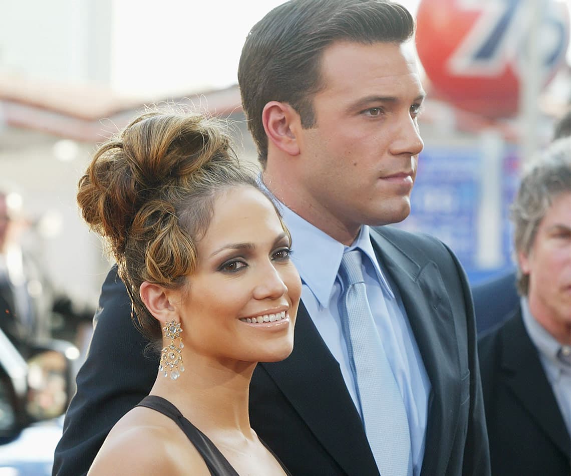 El siguiente amor de JLo fue el actor Ben Afleck, con quien hacía una linda pareja y que pensó en llegar al altar. Sin embargo, cinco días antes la boda se canceló sin saber los motivos.