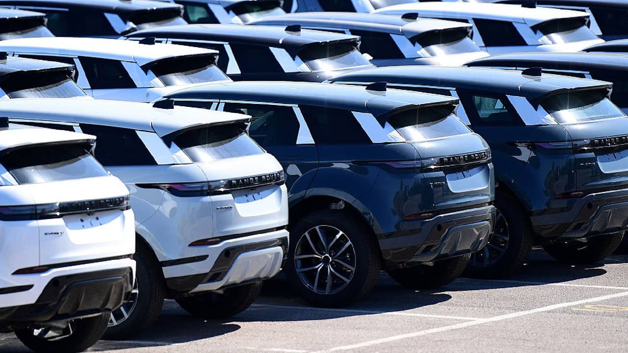 Reto Economía: Consejos para cuidar tu bolsillo al comprar un auto