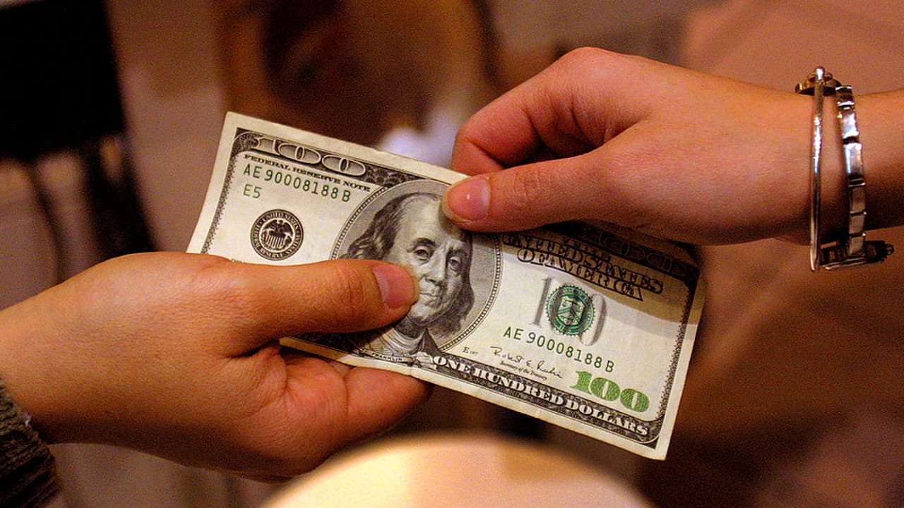 ¿Qué puedo hacer si no he recibido mi pago de impacto económico de parte del IRS? Te contamos