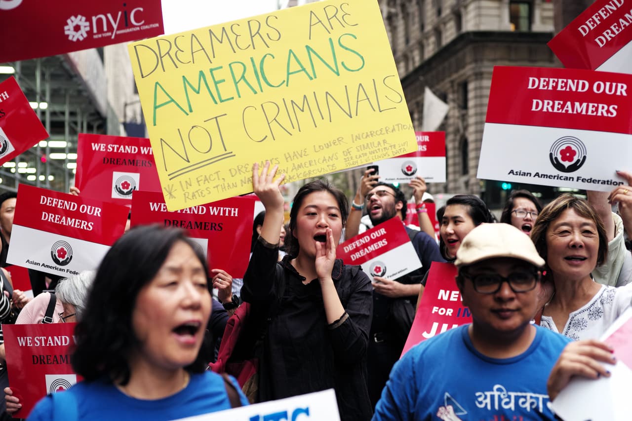 A partir del 6 de marzo 1,400 dreamers diarios perderán la protección de DACA si el Congreso no actúa