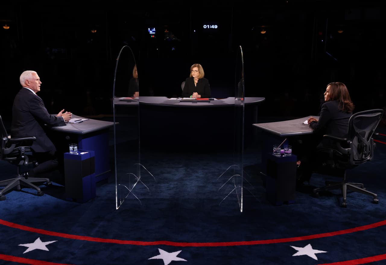 En ese punto, Harris dijo que ella y Biden son personas religiosas, pero al final respondió que la mujer debe decidir sobre sus propio cuerpo.