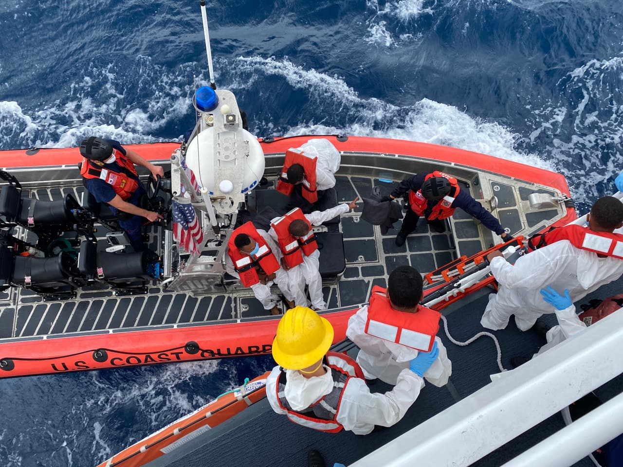 El tercer viaje ilegal fue interceptado el martes por la noche por una unidad marítima de FURA cerca de Cabo Rojo. 
<br>