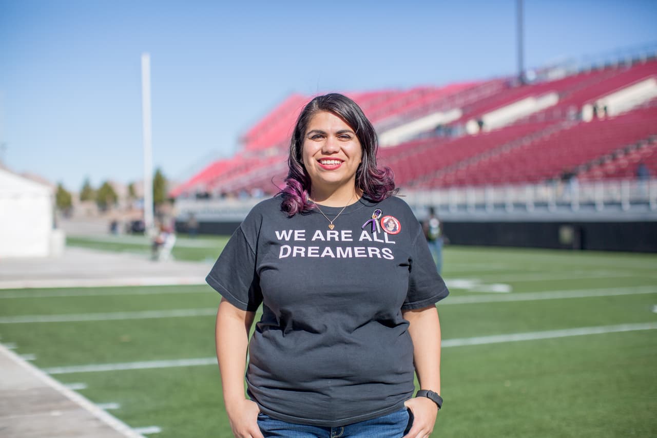 La dreamer 
<a href="https://twitter.com/Astrid_NV">Astrid Silva</a> aseguró estar emocionada de que tanta gente esté apoyando su causa: "Hace años para que mencionaran el Dream Act costaba un montón y ahora no tienes ni que decirlo: 
<b>todos están luchando por nosotros"</b>.
