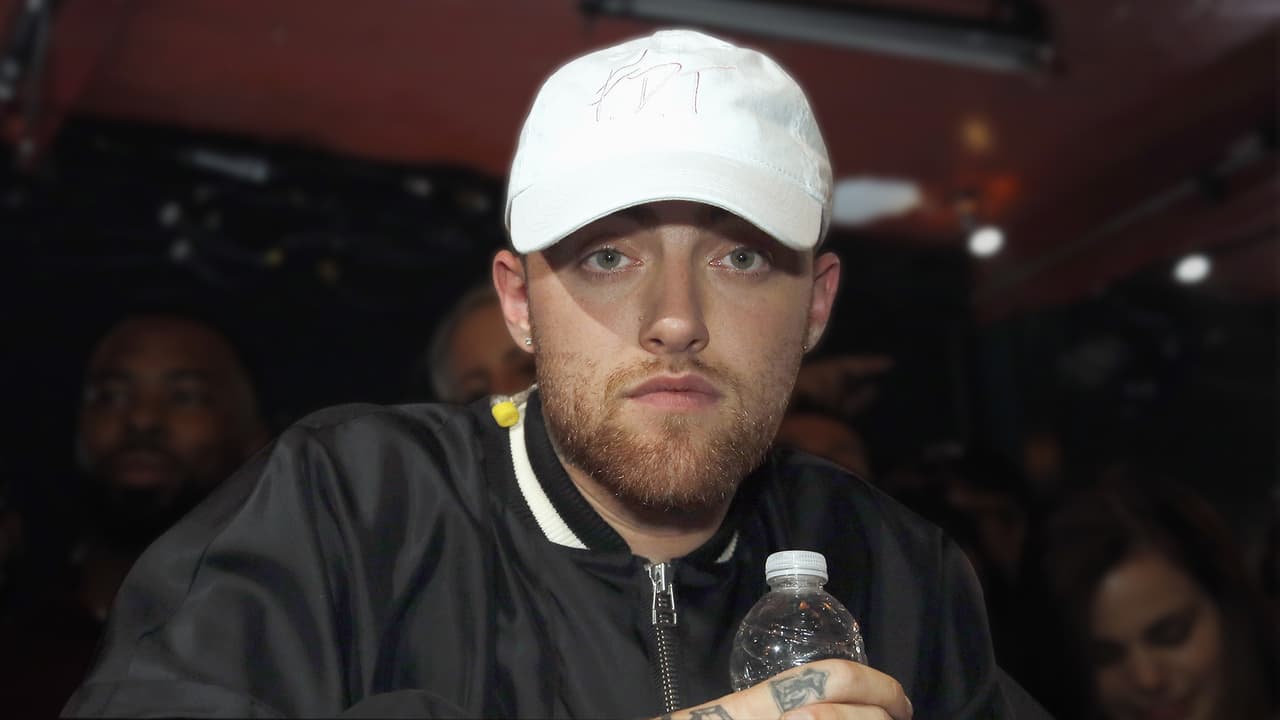 El forense del condado de Los Ángeles determinó que Malcolm James McCormick, nombre real del ex de Ariana Grande, 
<b><a href="https://www.univision.com/famosos/llorando-sobre-un-escenario-ariana-grande-rinde-tributo-al-fallecido-mac-miller-en-su-nueva-gira-fotos" target="_blank">murió de toxicidad </a></b>por drogas mixtas que involucraban fentanilo, cocaína y alcohol.
<br>