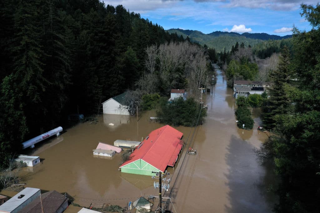 Para 2019, algunos países europeos se enfrentarán a inundaciones de extraordinaria magnitud. Entre los países que sufrirán más daños según Nostradamus son Hungría, Italia y Gran Bretaña.