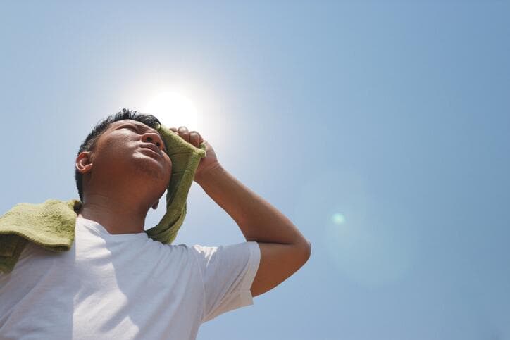 Cuidado con el golpe de calor: Te decimos cuáles son los síntomas y cómo protegerte