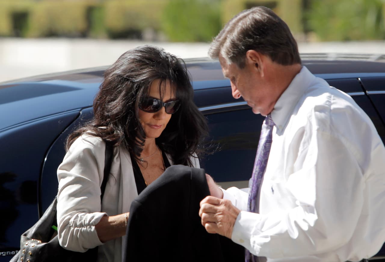 Jodi Montgomeri, abogado de la familia y quien reemplazó a su padre por un periodo por estar enfermo, se haría cargo de la custodia de Britney.