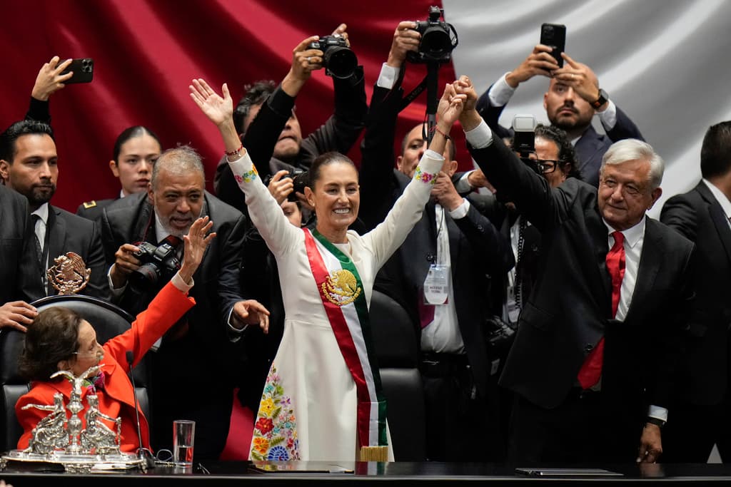 Sheinbaum asume como presidenta de México, prometiendo inversiones y sin proponer cambios fuertes en seguridad