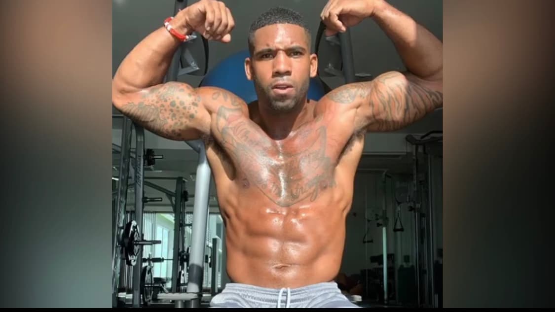 Este 10 de agosto el arresto del conocido ‘Verdadero Tarzán” se hizo viral. Michael Arthur Holston tuvo un altercado con dos hombres en Miami. 
<br>