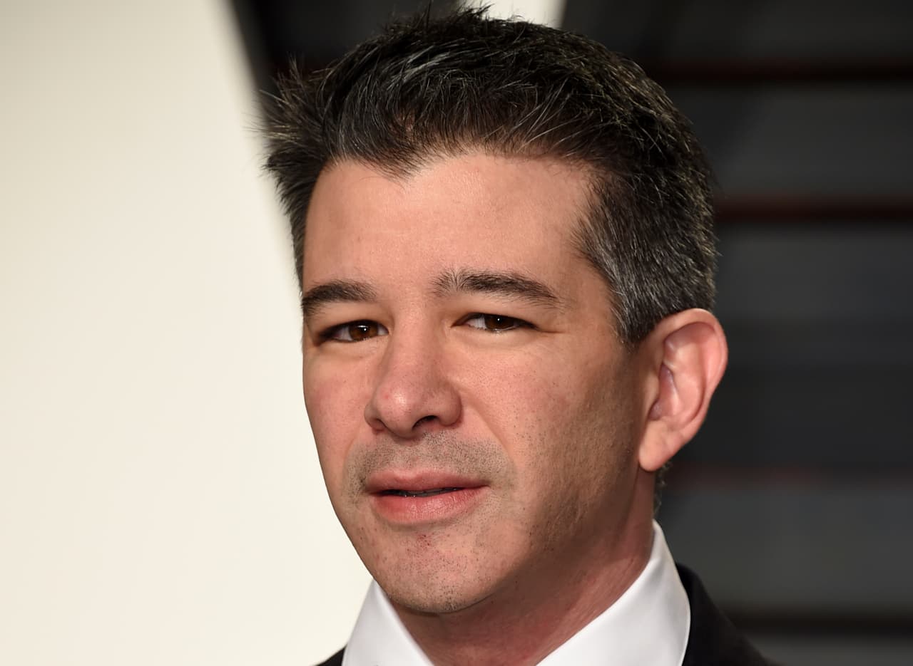El director ejecutivo de Uber dimite presionado por los accionistas, tras sucesivos escándalos