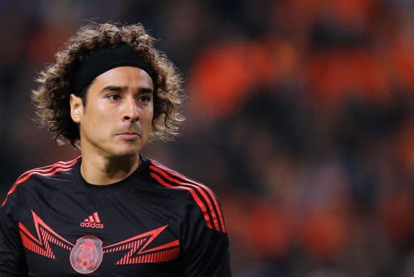 Terminaron porque, supuestamente, el portero le fue infiel, según el diario 
<a href="https://www.informador.mx/Deportes/Un-portero-le-rompio-el-corazon-20081203-0161.html">El Informador</a>.