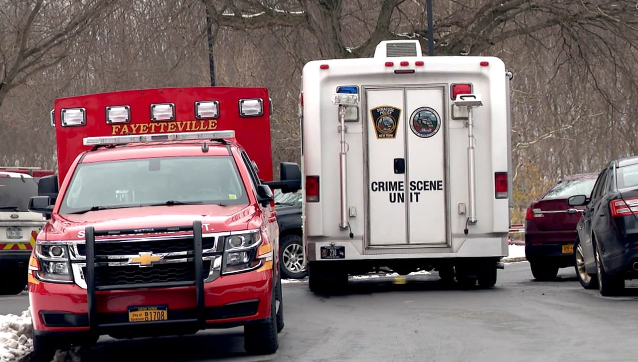 Mueren 2 y quedan 10 intoxicados por exponerse a sustancia desconocida en Syracuse, NY