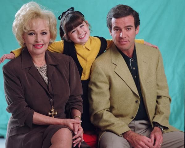 <b>Mariana Botas</b>
<br>Inició su carrera en la pantalla desde muy chica, con la telenovela ‘Una luz en el camino’ (1998), en la cual interpretó a Luciana González.