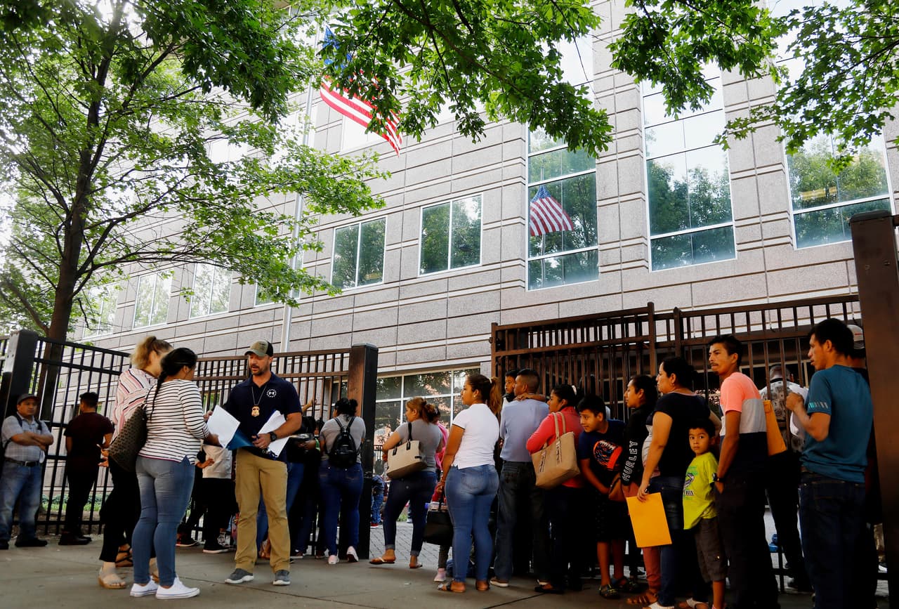 Los casos acumulados en la Corte de Inmigración de Estados Unidos se aproximan a los 3.6 millones 