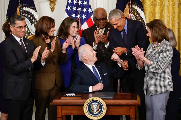 ¿Quiénes se beneficiarán y cuáles son los cambios a Obamacare que anunció Biden? 