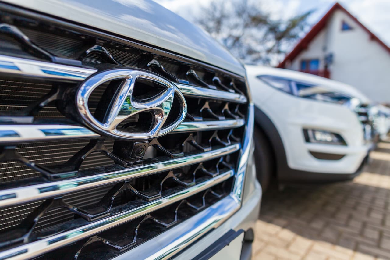 <b>Puesto 4. Hyundai</b>
<br>
<br>Esta automotriz, también de origen surcoreano, ha gastado 169,918,500 dólares en el Super Bowl. Eso le ha costado la transmisión de 37 anuncios, unos 1,335 segundos, en 12 diferentes ediciones de la competencia.